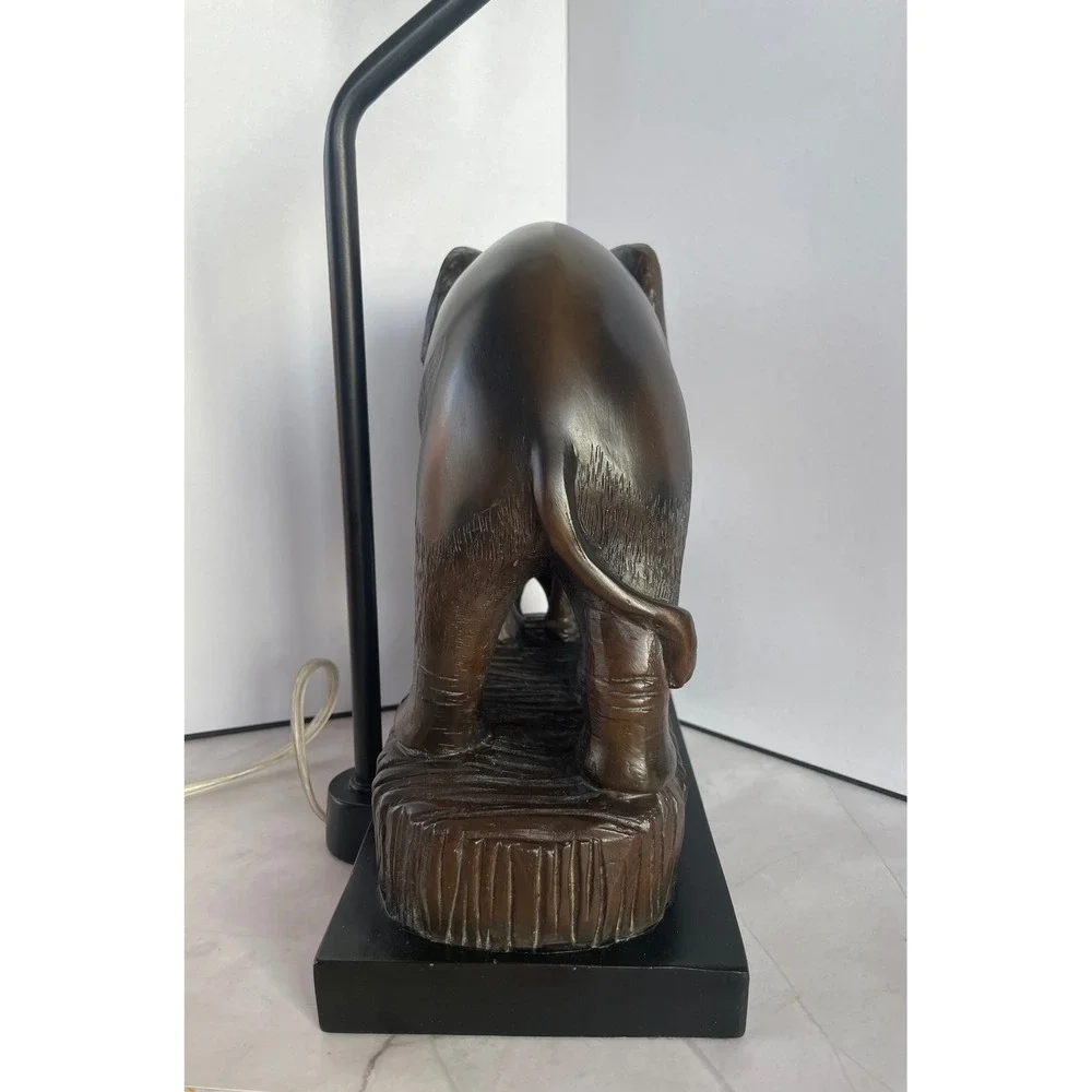 Vintage Mid-Century Bronze‎ Style Mother and Baby Elephant Sculptural Table Lamp
